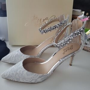 NEW Jewel Badgley Mischka Lace d'Orsay Heels with Crystal Ankle Strap Wedding